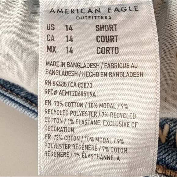 American Eagle Stretch Curvy Mom Jeans Light Wash 14 Short - Picture 4 of 7